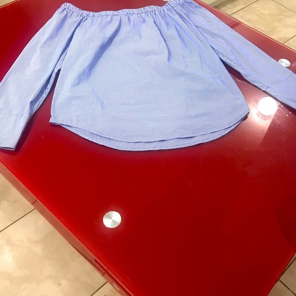 Very Classy Girl - Picture 4 of 5